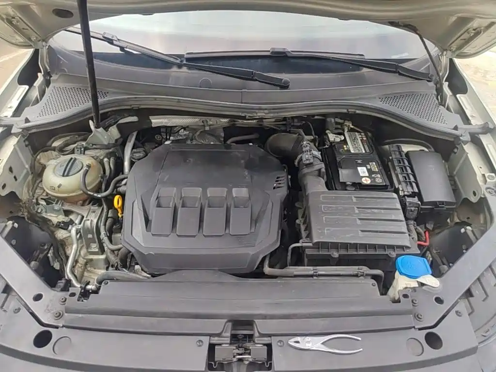 Volkswagen Tiguan L — миниатюра 25