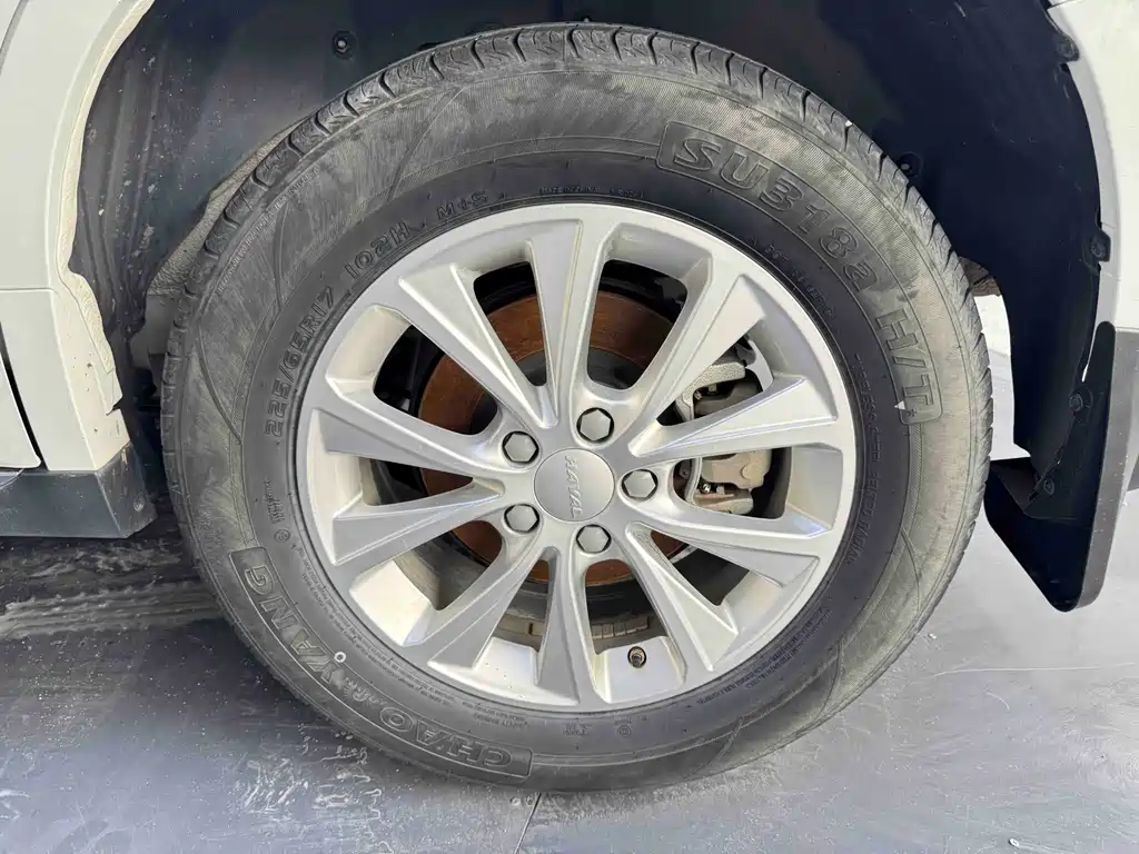 Haval M6 — миниатюра 35