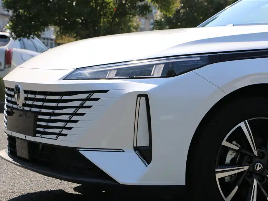 Changan Eado 2025 1.5T 500Bar Flagship