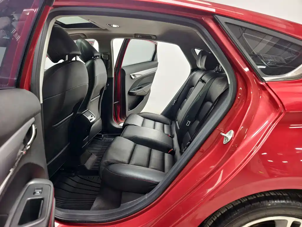 Geely Binrui — миниатюра 13