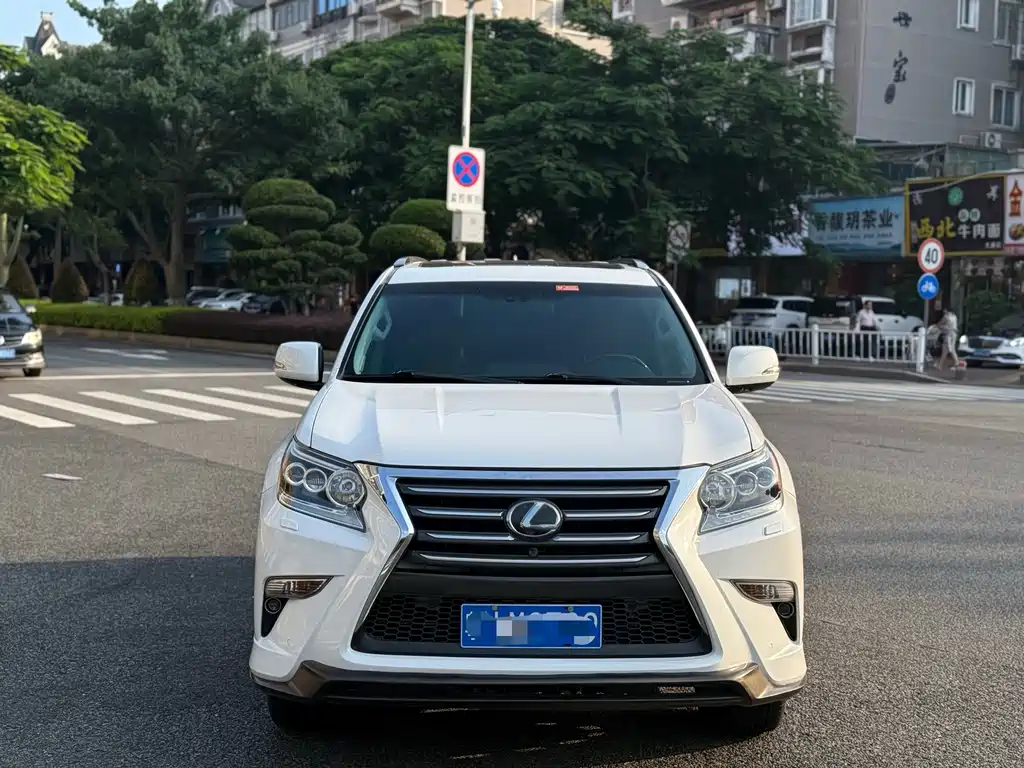 Lexus GX — миниатюра 2