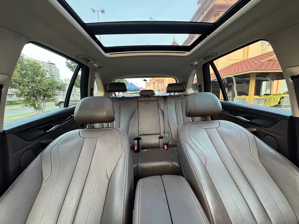 BMW X5 (Import) — миниатюра 14