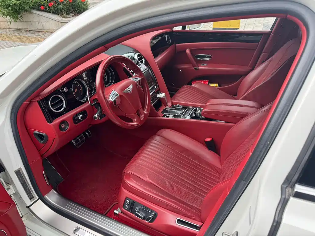 Bentley Flying Spur 2017 4.0T V8 S Standard