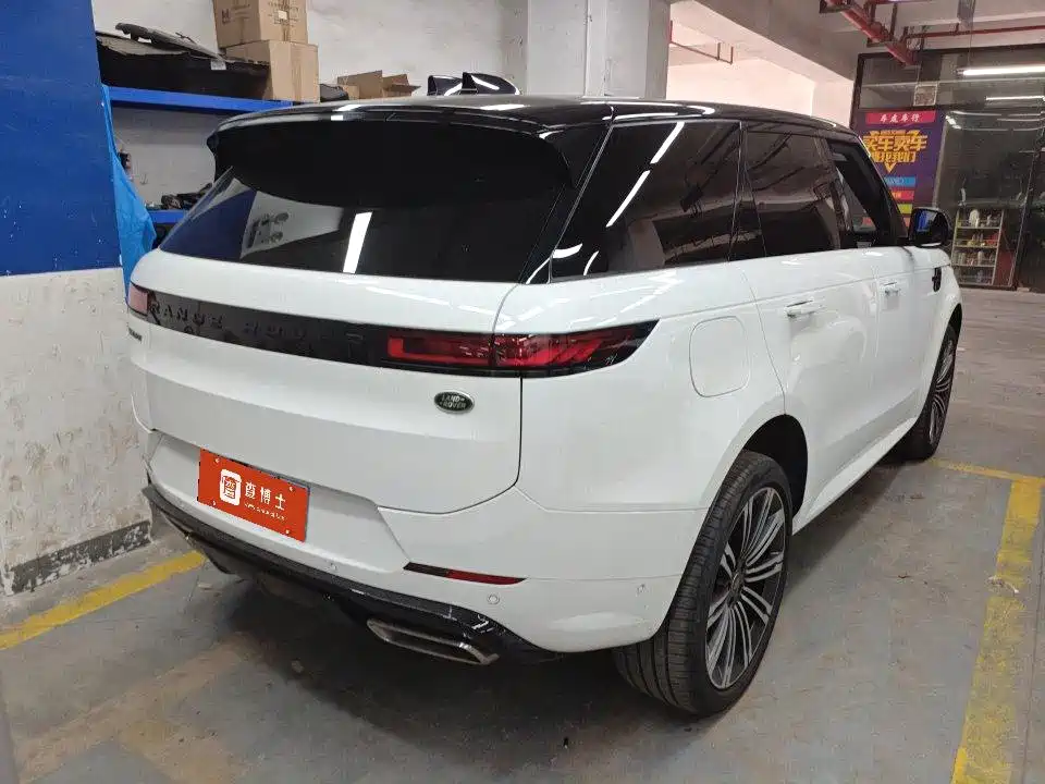 Land Rover Range Rover Sport 2023 400PS Dynamic SE