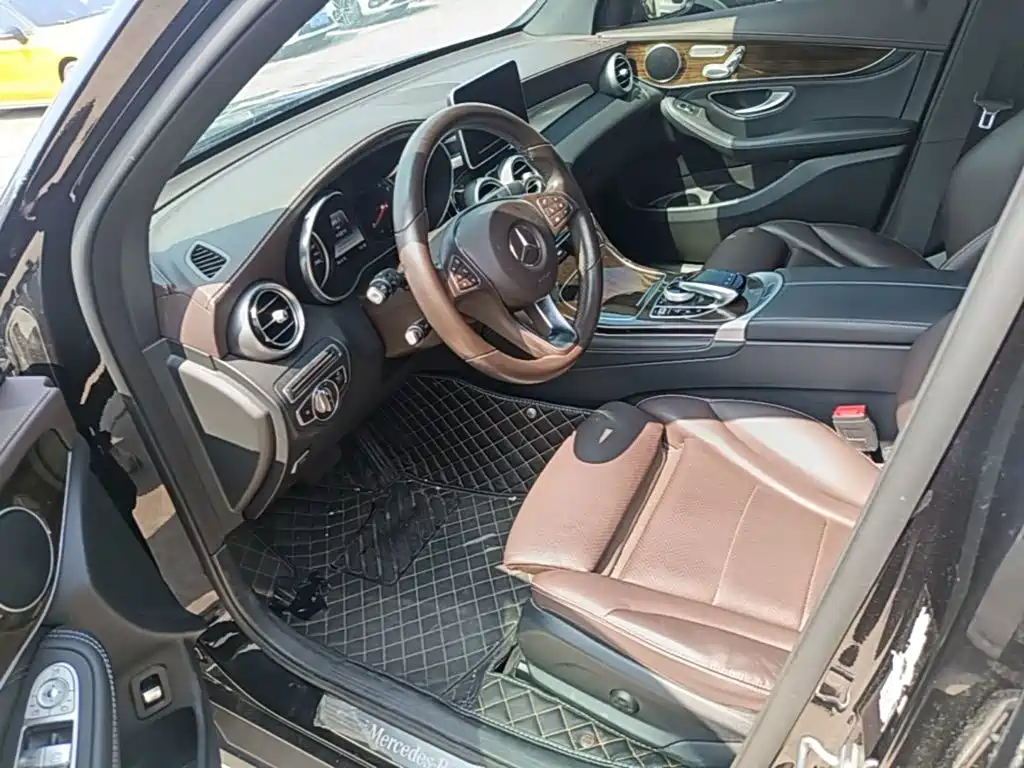 Mercedes-Benz GLC — миниатюра 20