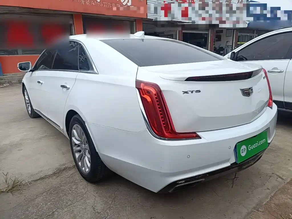 Cadillac XTS — миниатюра 5