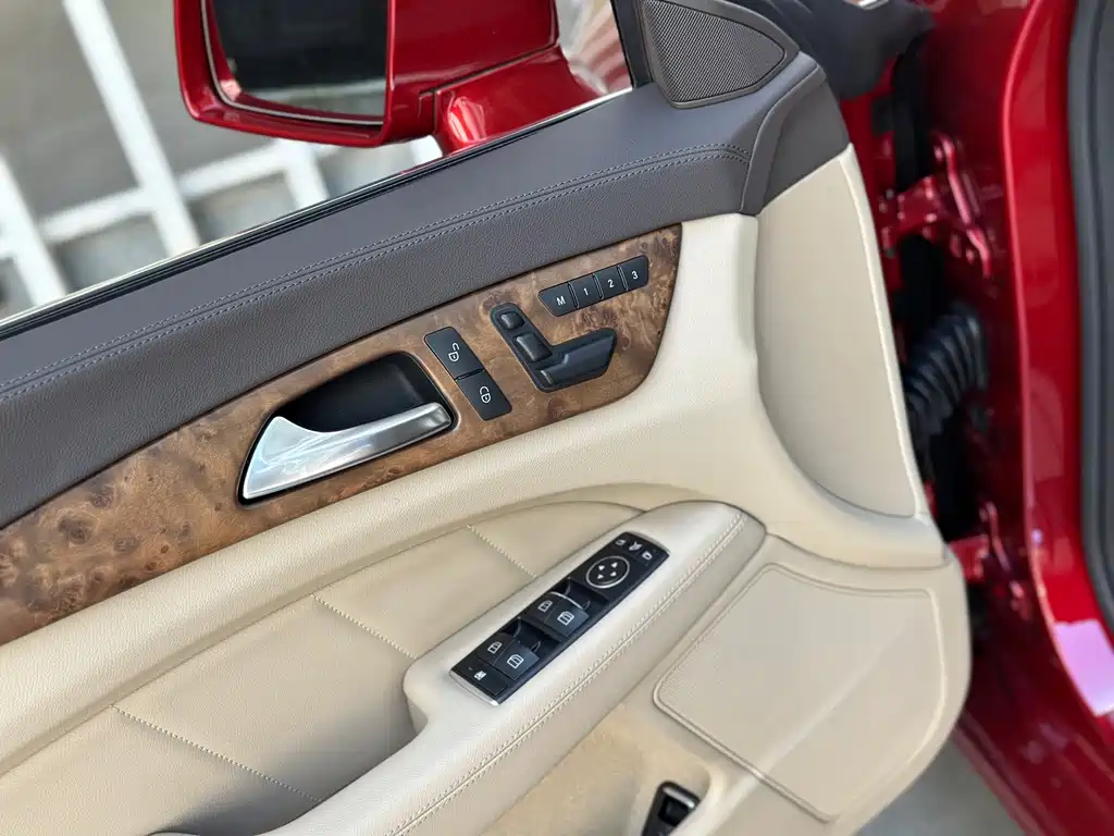 Mercedes-Benz CLS — миниатюра 15