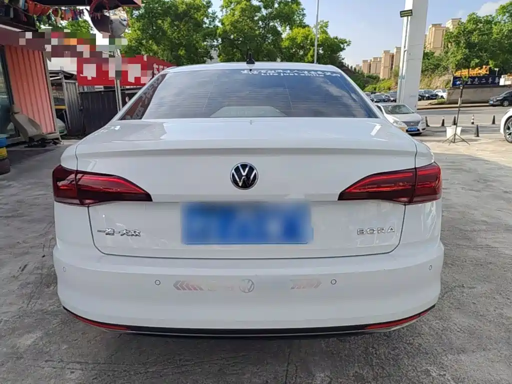 Volkswagen Bora 2021 1.5L AT Comfort Smart Connect