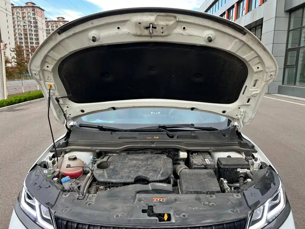 Geely Binyue — миниатюра 14