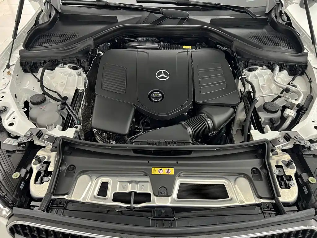 Mercedes-Benz GLC — миниатюра 15