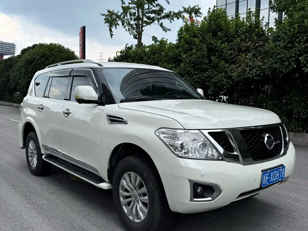 Nissan Patrol — миниатюра 2