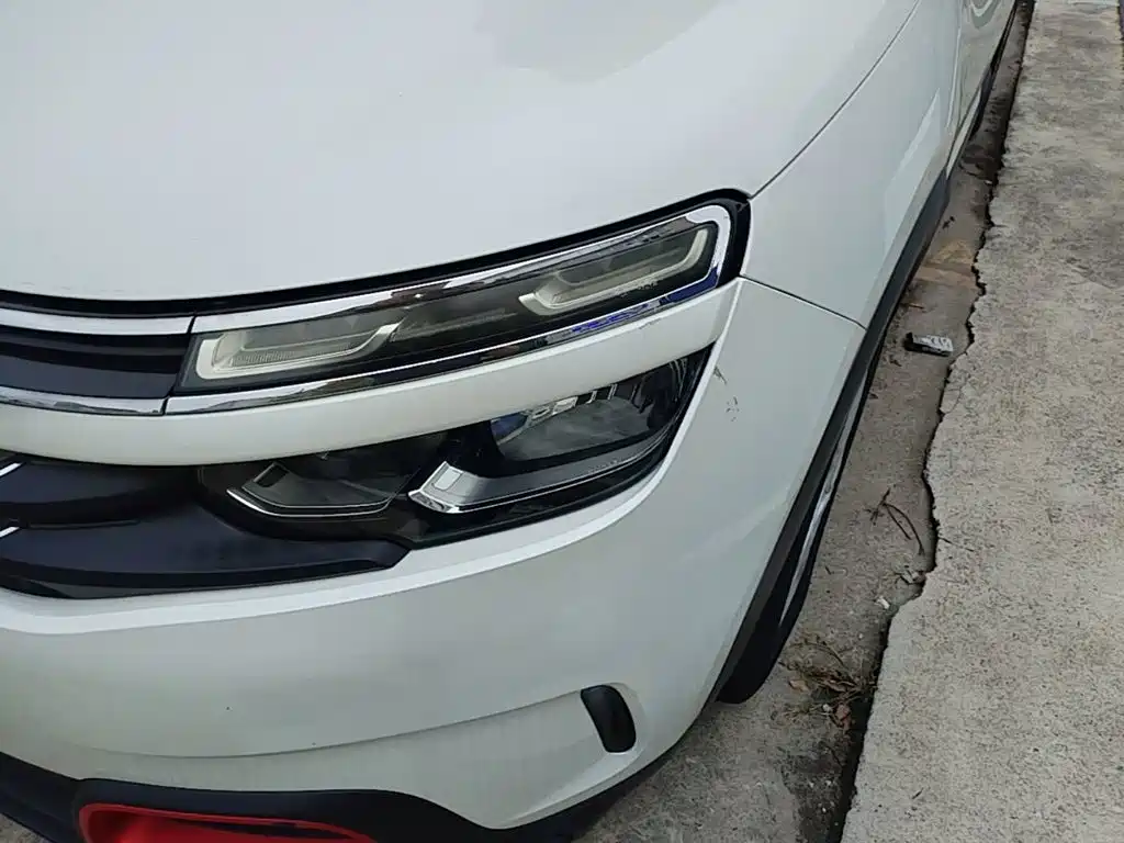 Citroen C5 AIRCROSS — миниатюра 24