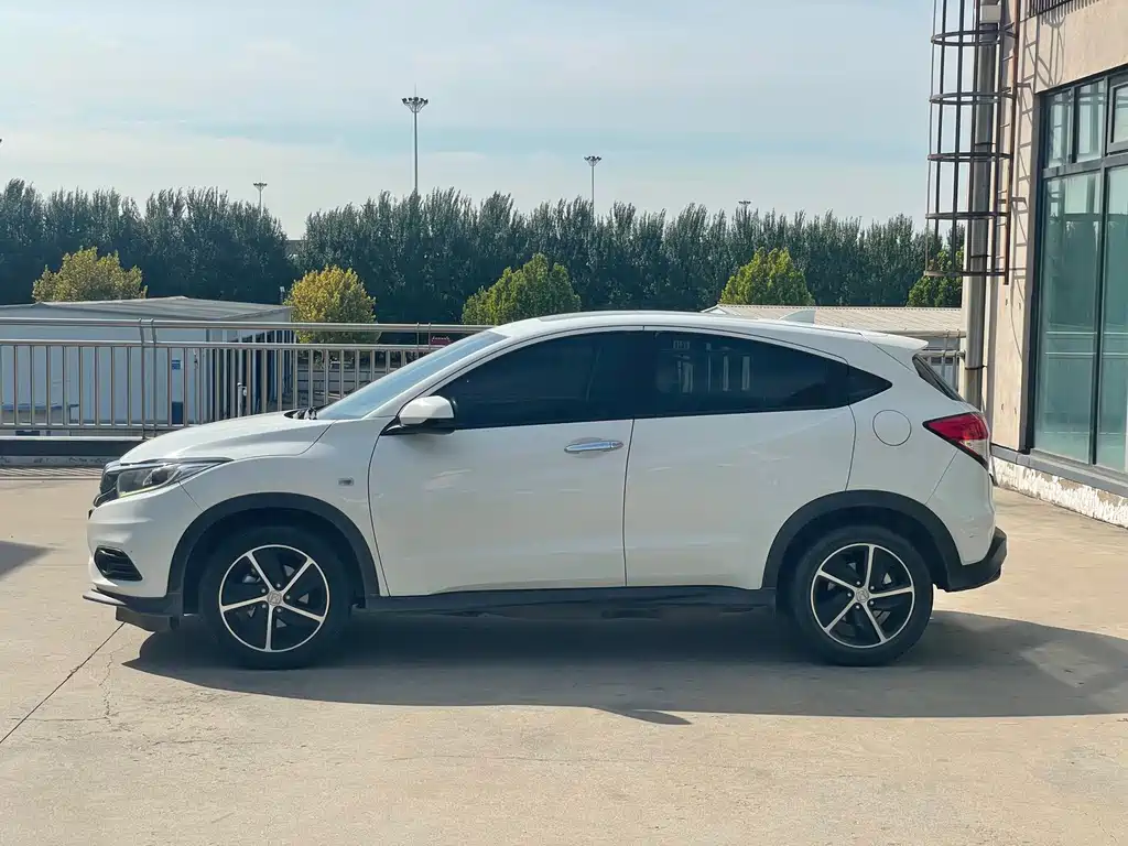 Honda Vezel — миниатюра 7