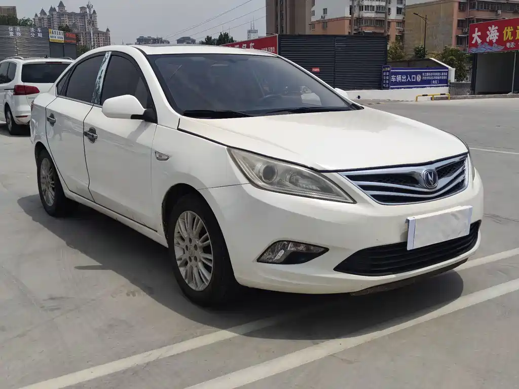 Changan Eado 2014 1.6L MT Luxury