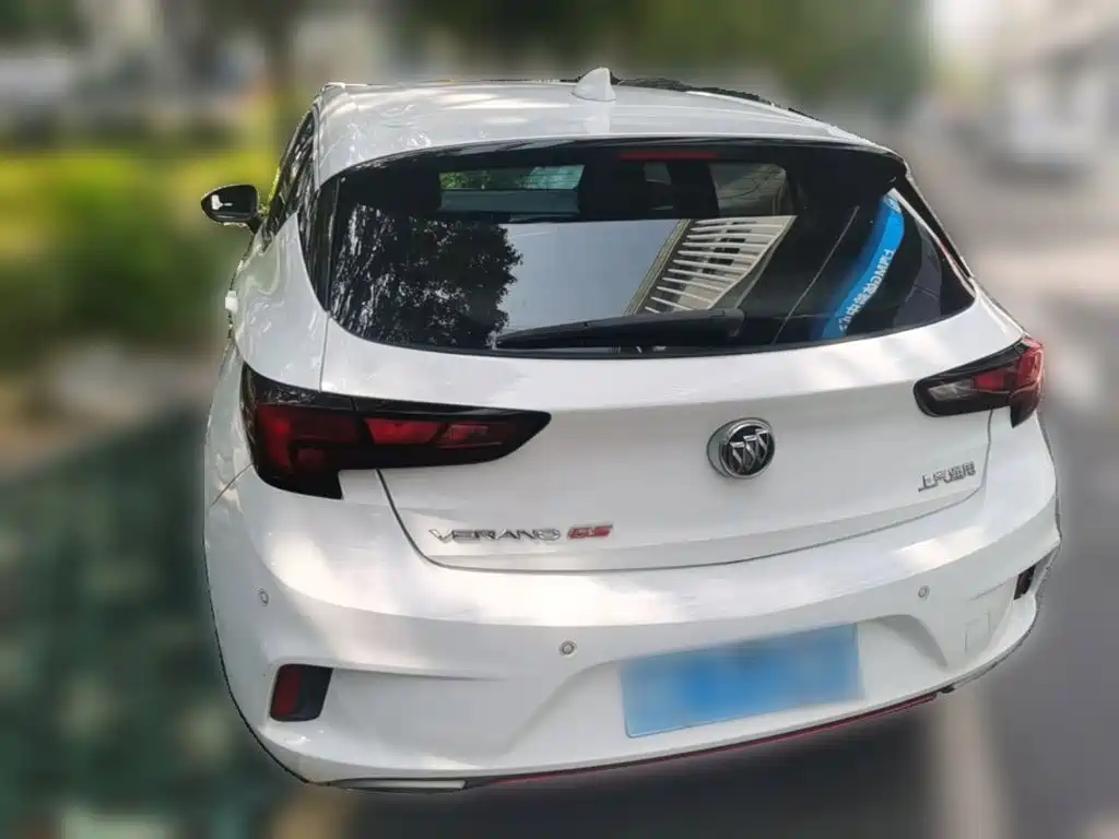 Buick Verano — миниатюра 7