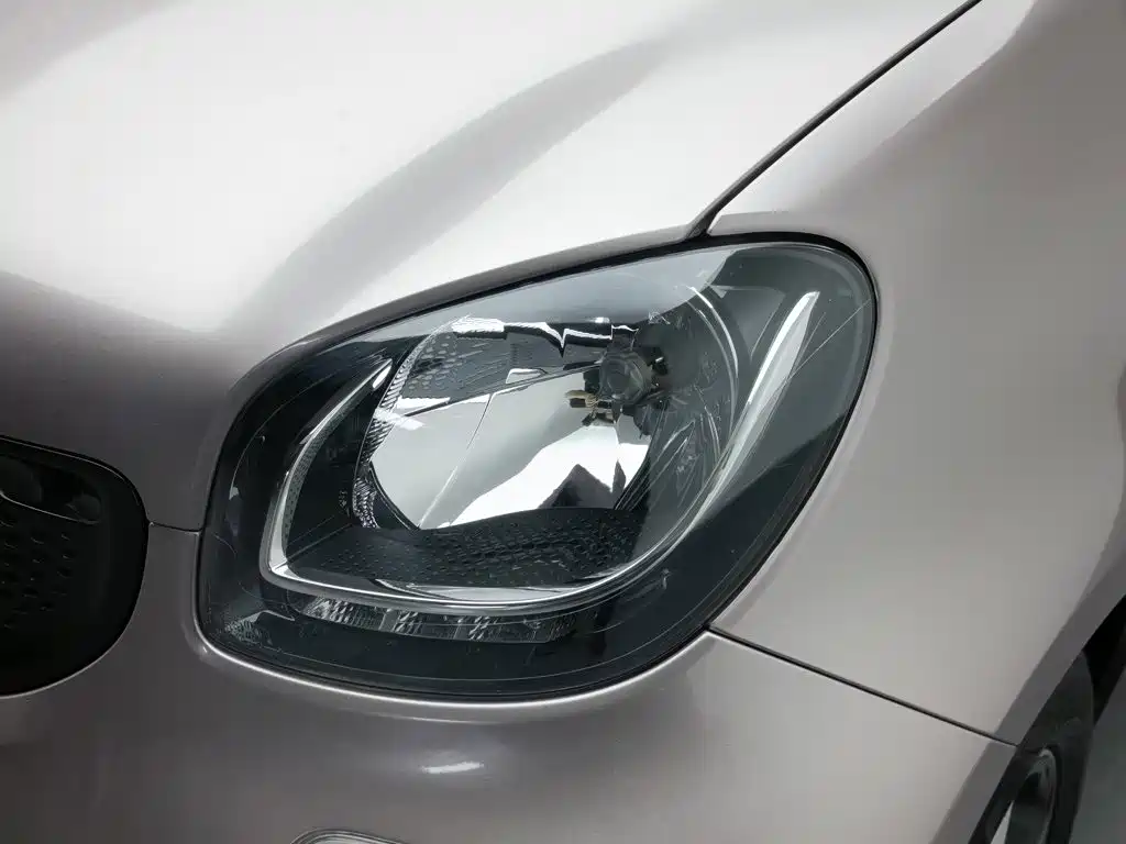 smart Smart Fortwo — миниатюра 7