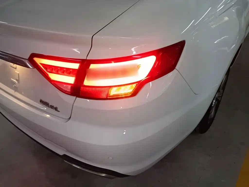 Geely Emgrand GL — миниатюра 8