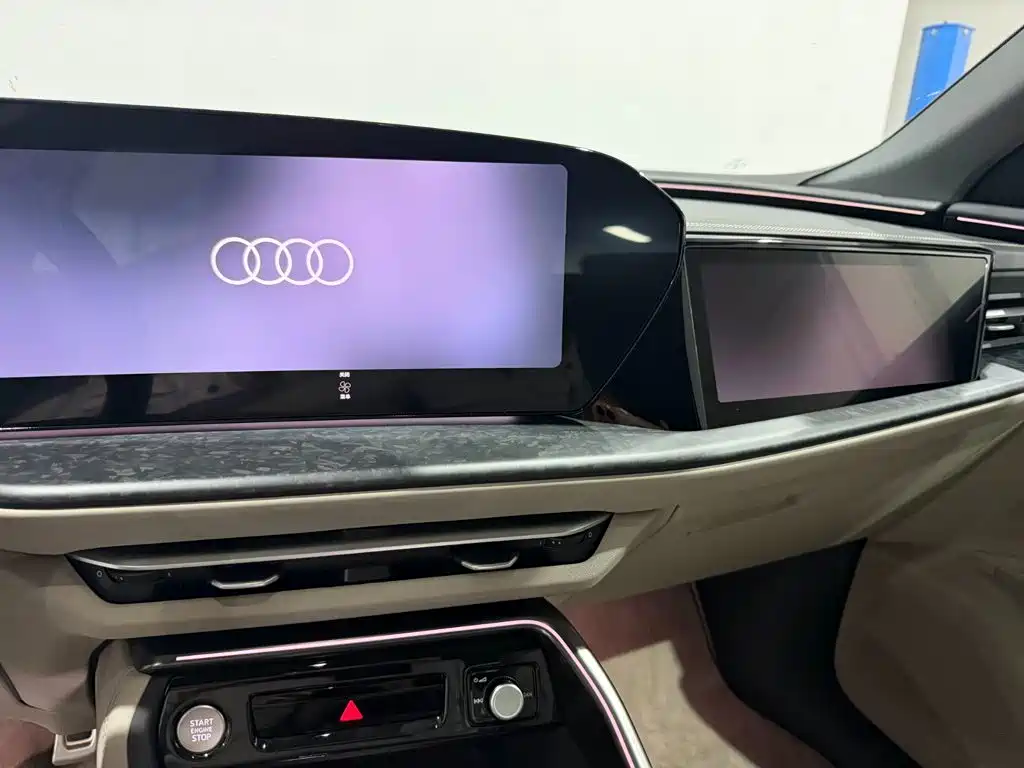 Audi Q5L — миниатюра 9