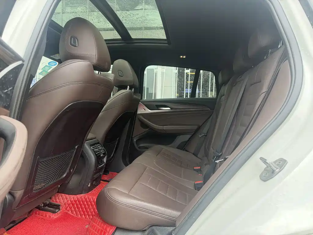 BMW X4 — миниатюра 9