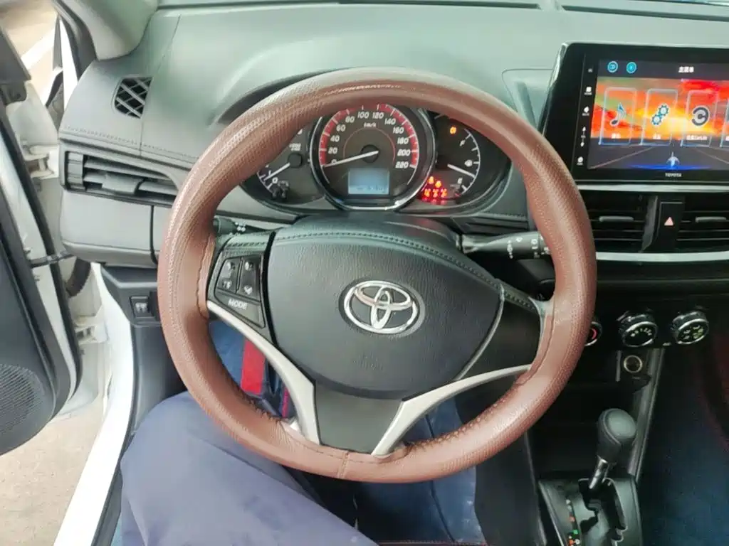 Toyota Vios FS — миниатюра 11