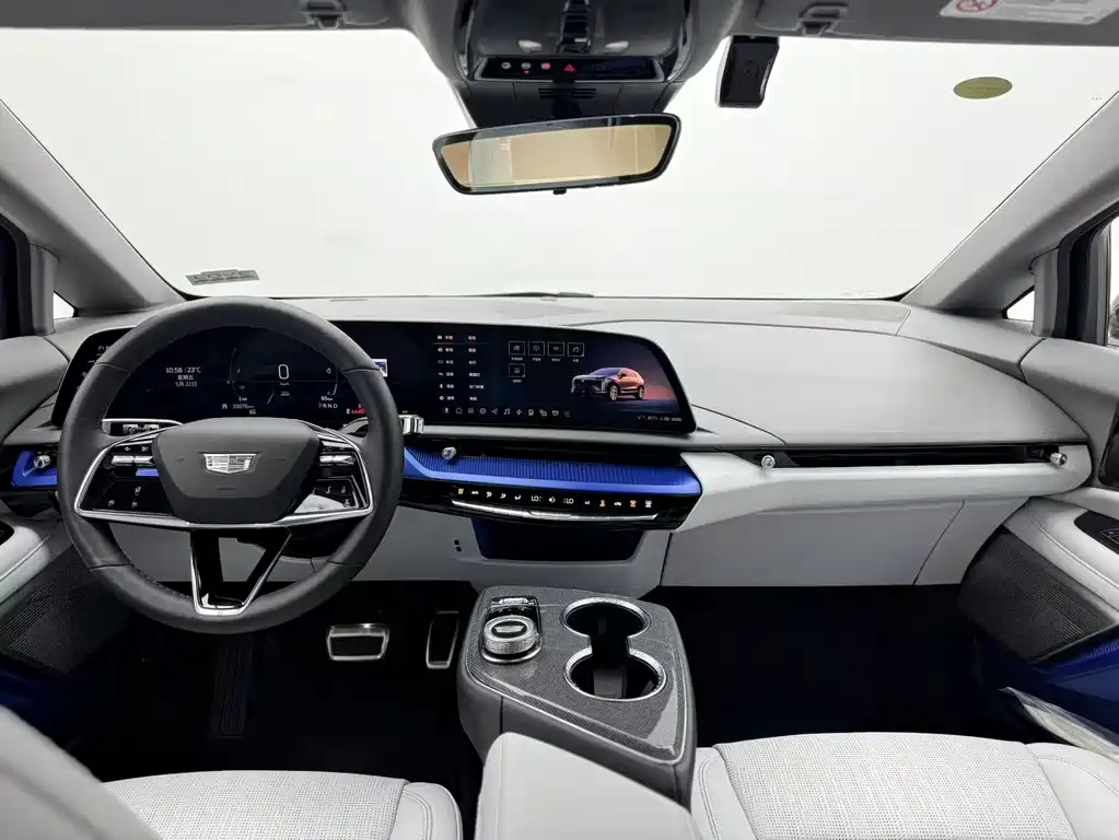 Cadillac IQ