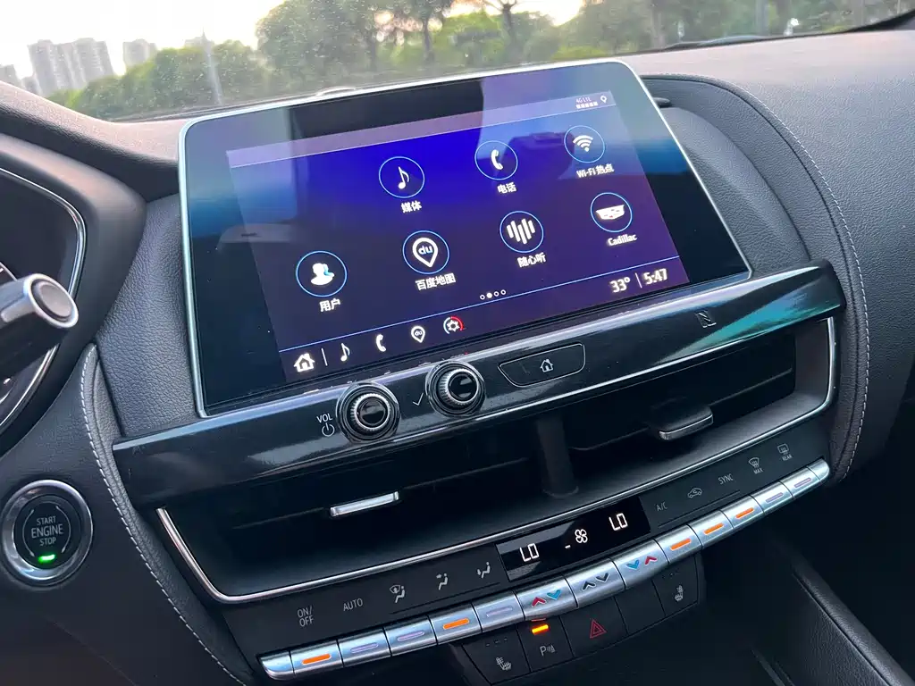 Cadillac CT5 — миниатюра 12