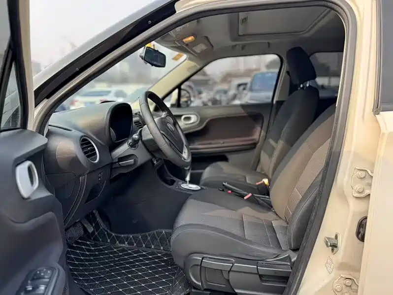 MG 3 2014 1.5L AMT Elite