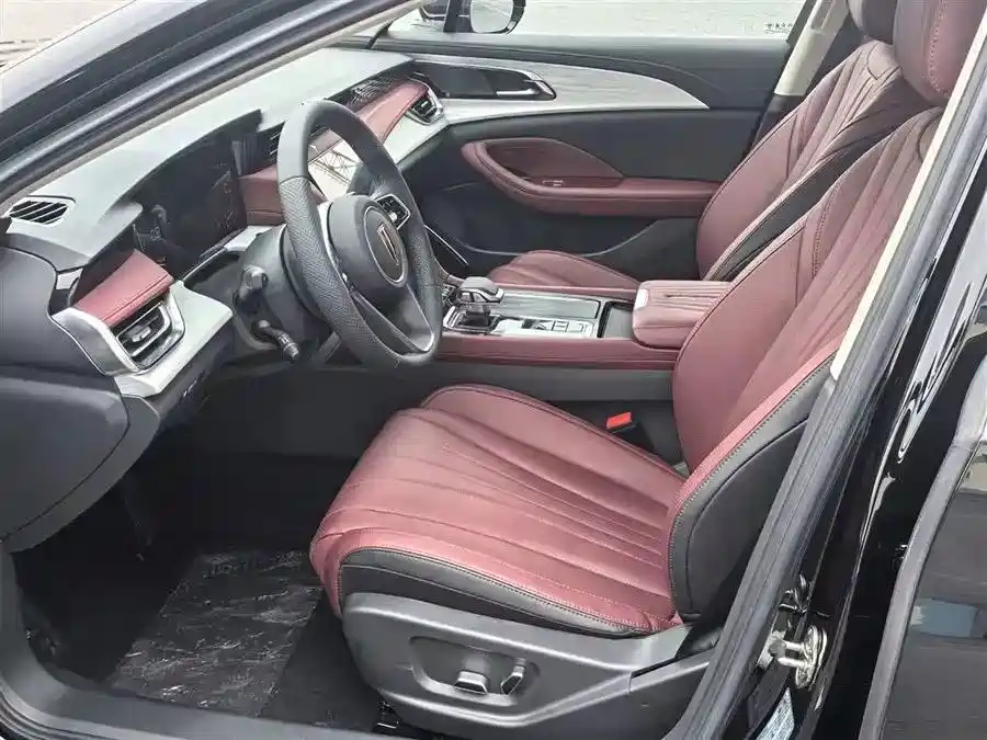 Hongqi Hongqi H5 — миниатюра 10