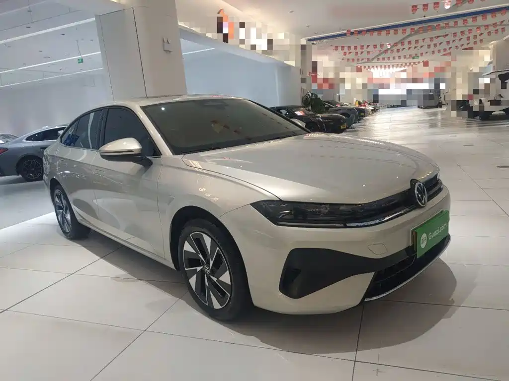 Volkswagen Sagitar — миниатюра 4