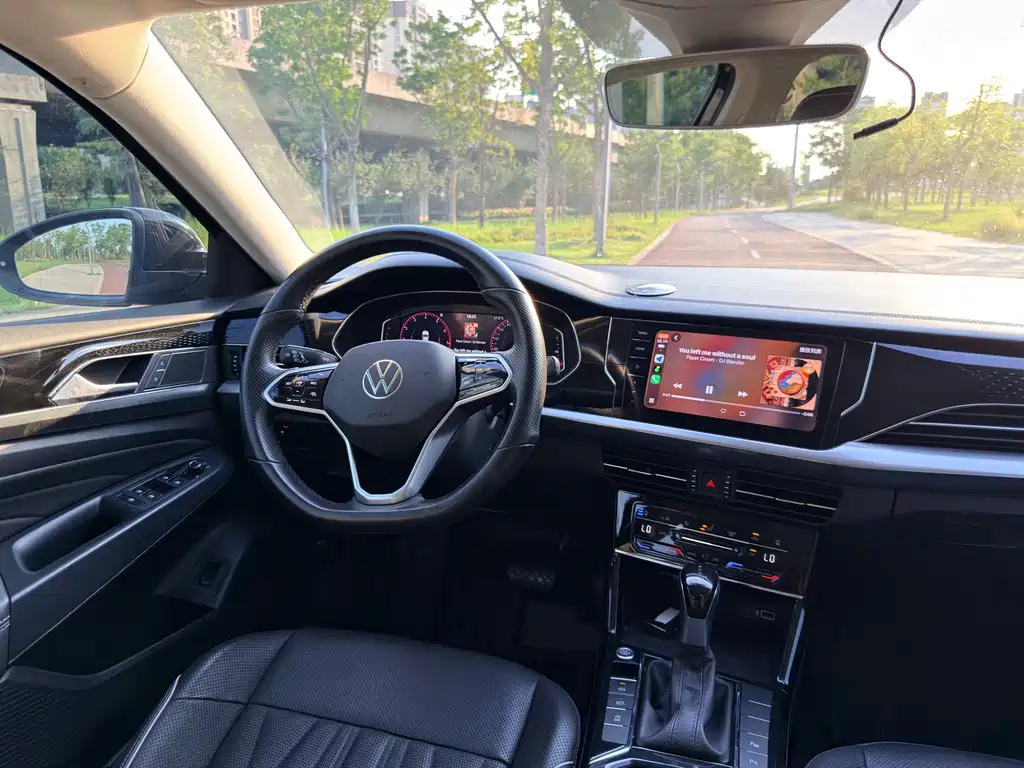 Volkswagen Passat — миниатюра 10