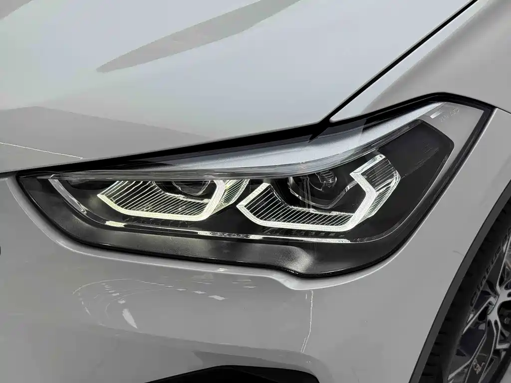 BMW X1 — миниатюра 6