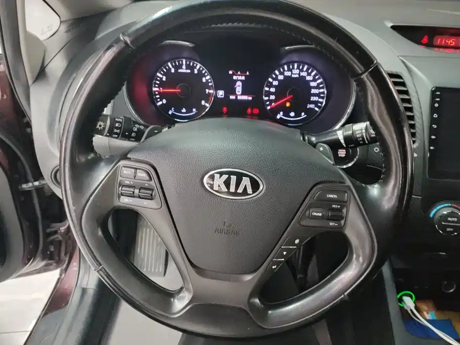 Kia K3 — миниатюра 15