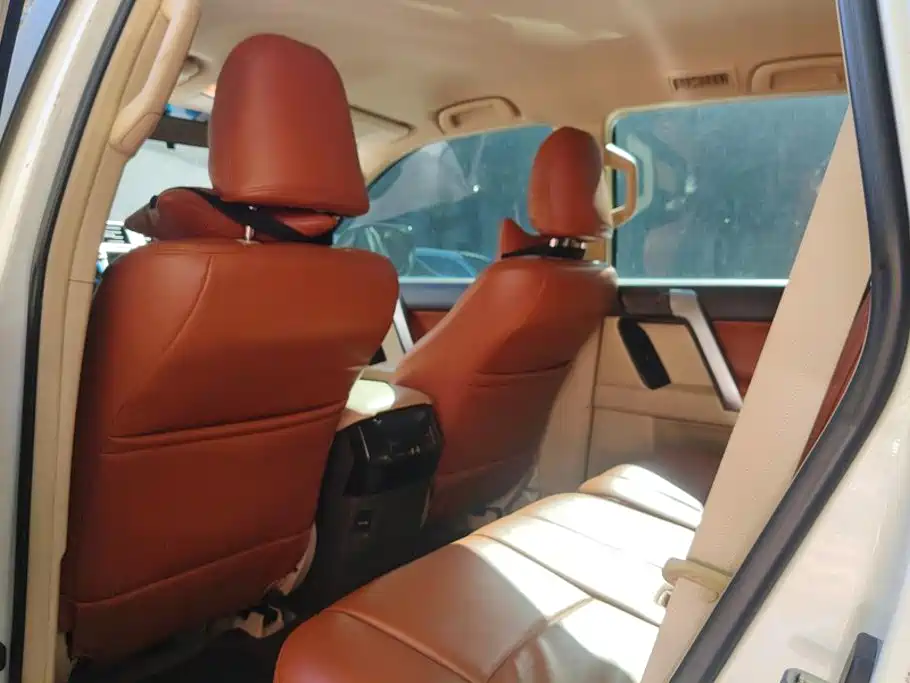 Toyota Prado (Import) — миниатюра 11