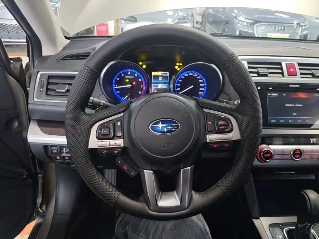 Subaru Outback — миниатюра 11
