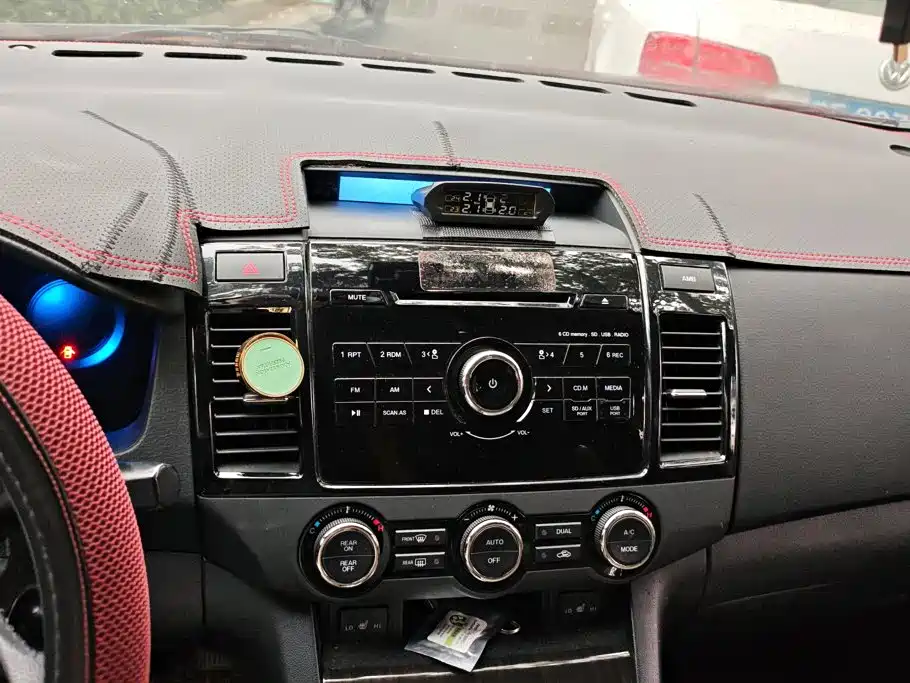 Mazda 8 — миниатюра 13