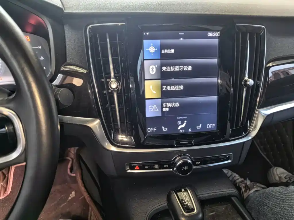 Volvo S90 — миниатюра 13