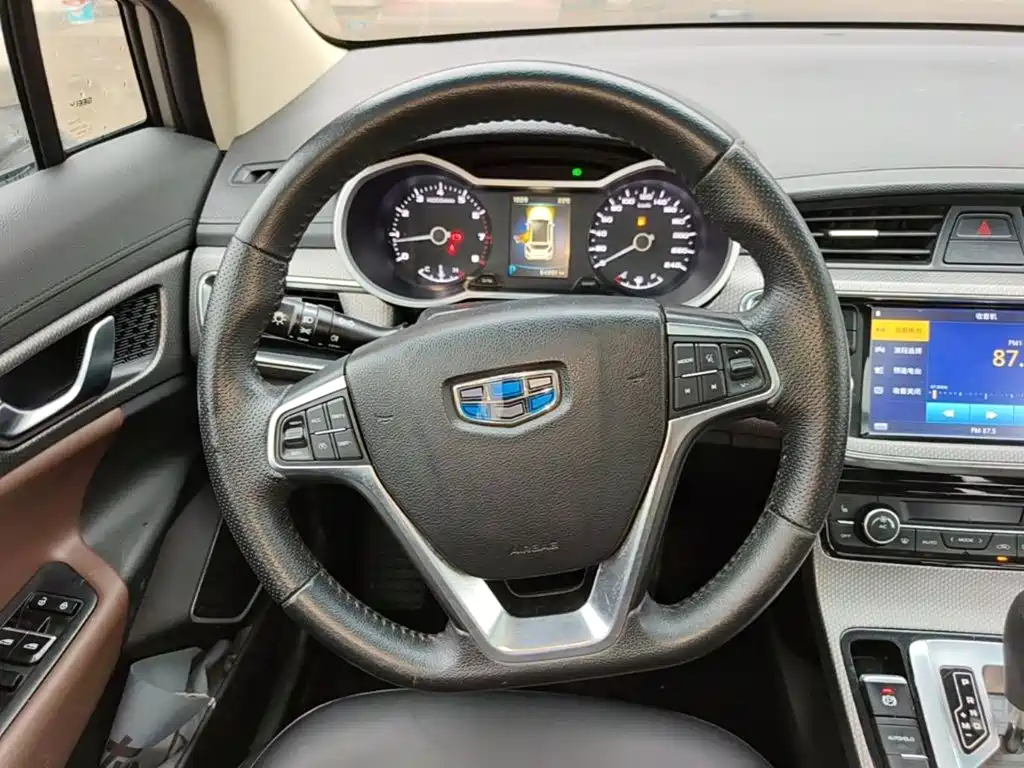 Geely Emgrand GS — миниатюра 11