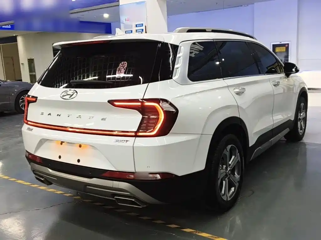 Hyundai Santa Fe — миниатюра 7