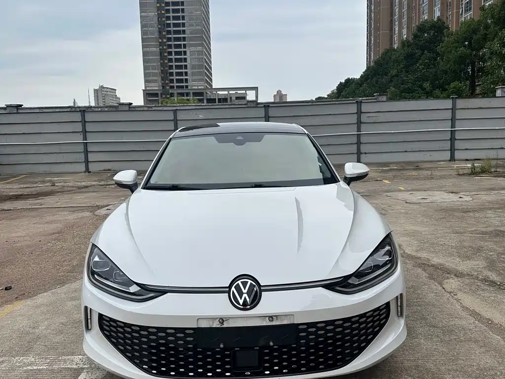 Volkswagen Lamando — миниатюра 2
