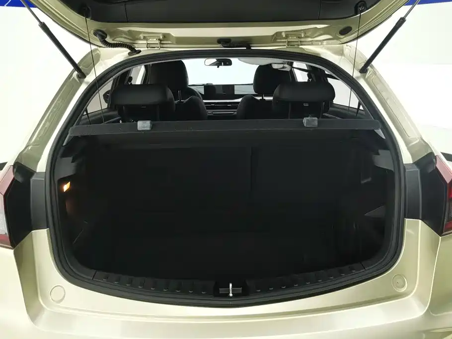 Geely Vision X3 — миниатюра 4