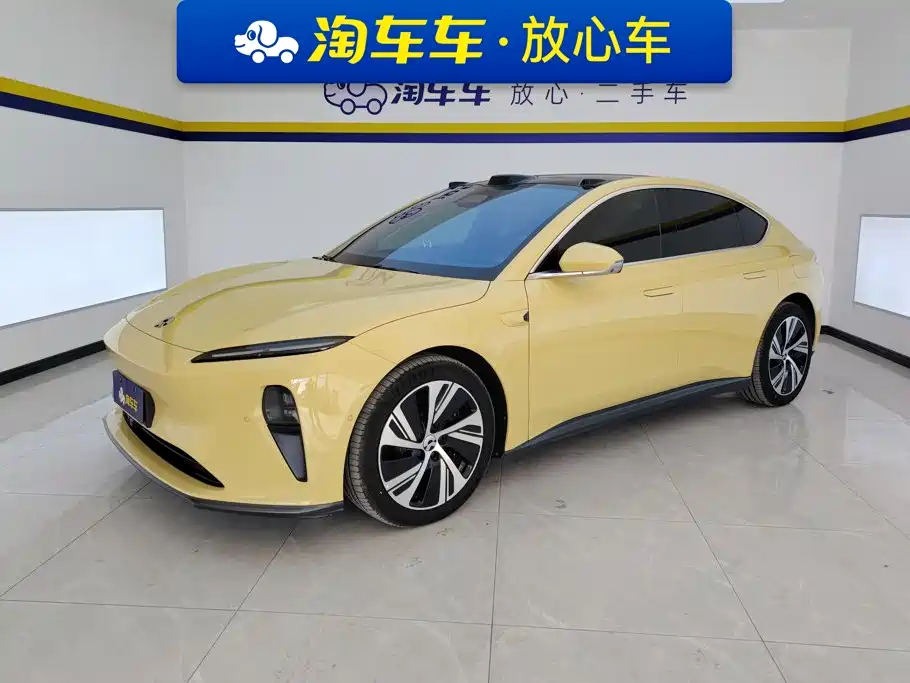 NIO ET5