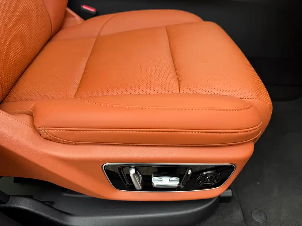 Li Auto Li L7 — миниатюра 13