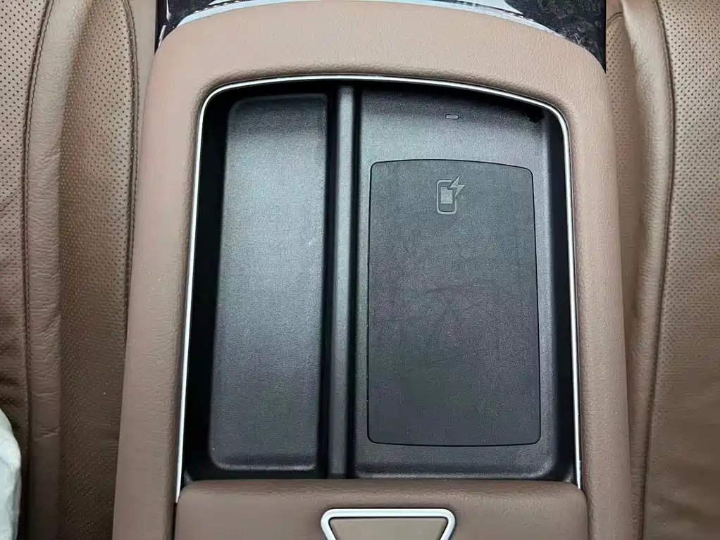 Mercedes-Benz S-Class — миниатюра 18