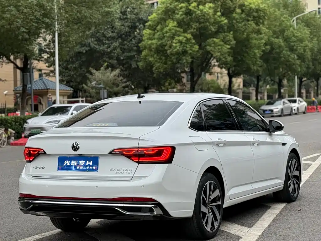Volkswagen Sagitar — миниатюра 22
