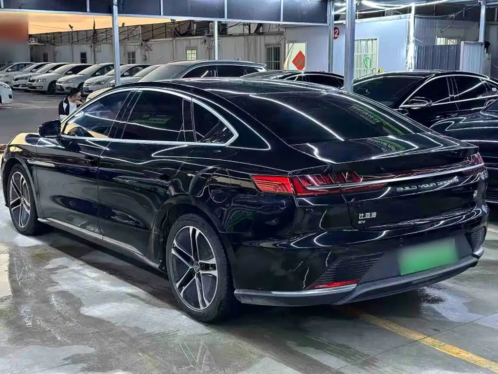 BYD Han — миниатюра 5