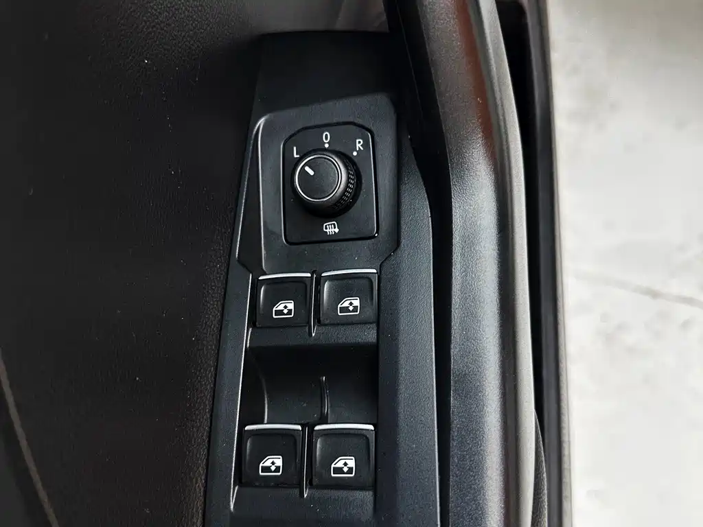Volkswagen Tacqua 200TSI DSG Joy Connected Edition, фото 18
