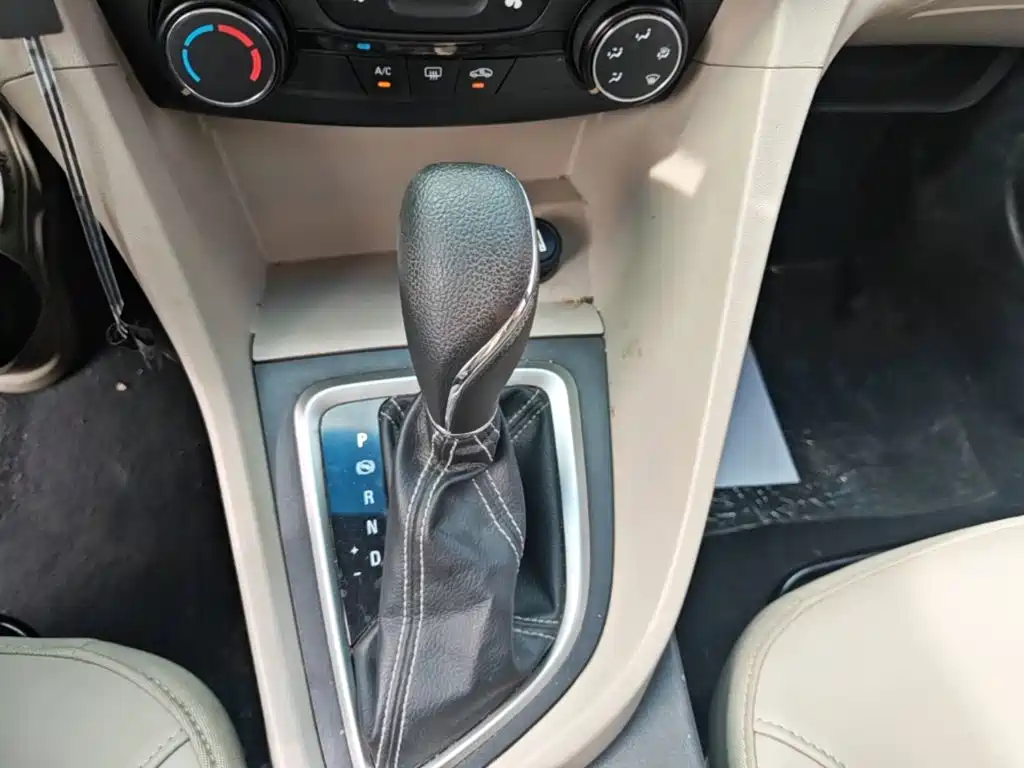Buick Excelle — миниатюра 14