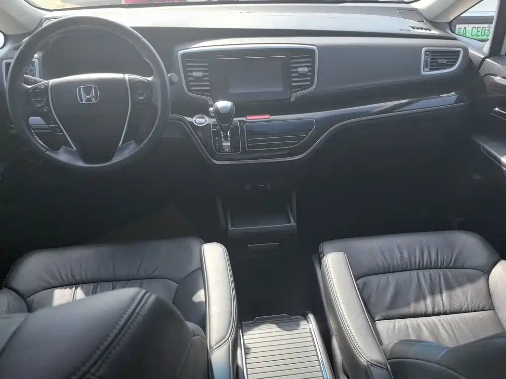 Honda Odyssey — миниатюра 10