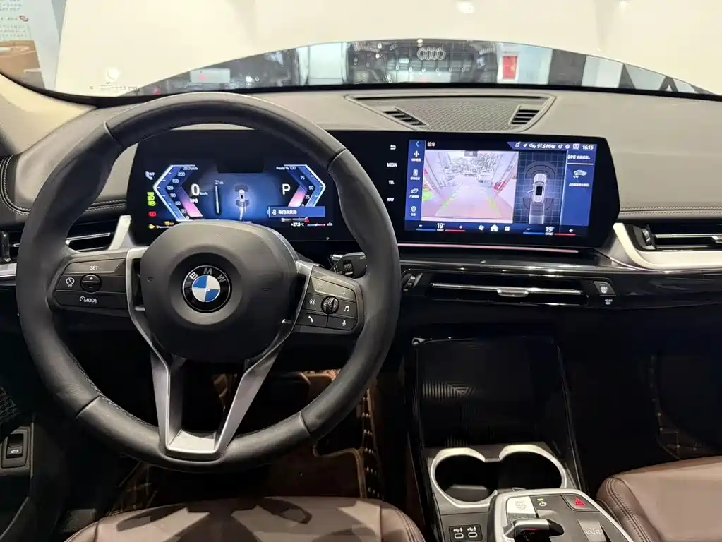 BMW X1 — миниатюра 14