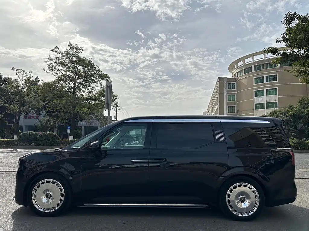 ZEEKR EXTREME KRYPTON 009